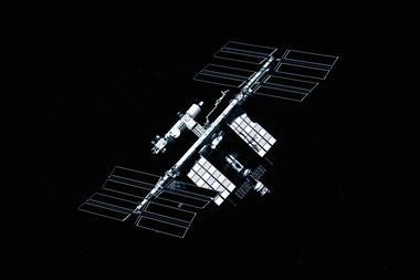 tt-spacedebris